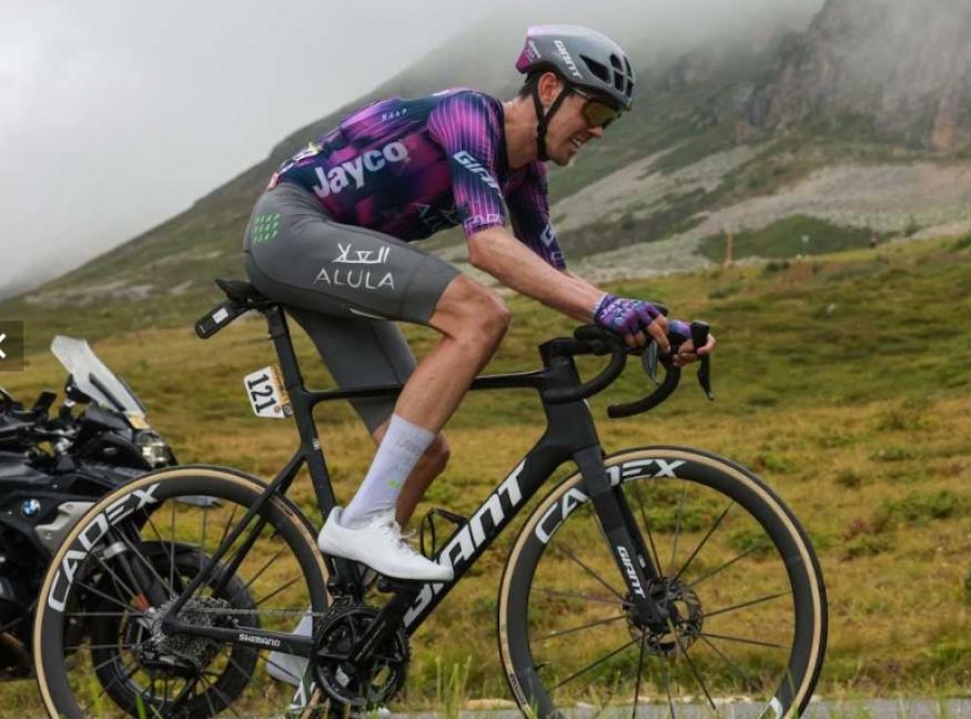 Giant OE Business Up 30%